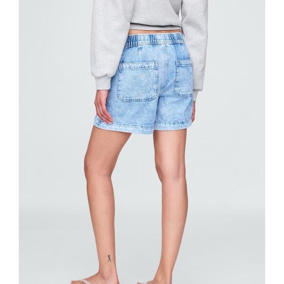 Gap Easy Denim Shorts Light Indigo Womens Small , Classic Fit - Picture 2 of 15